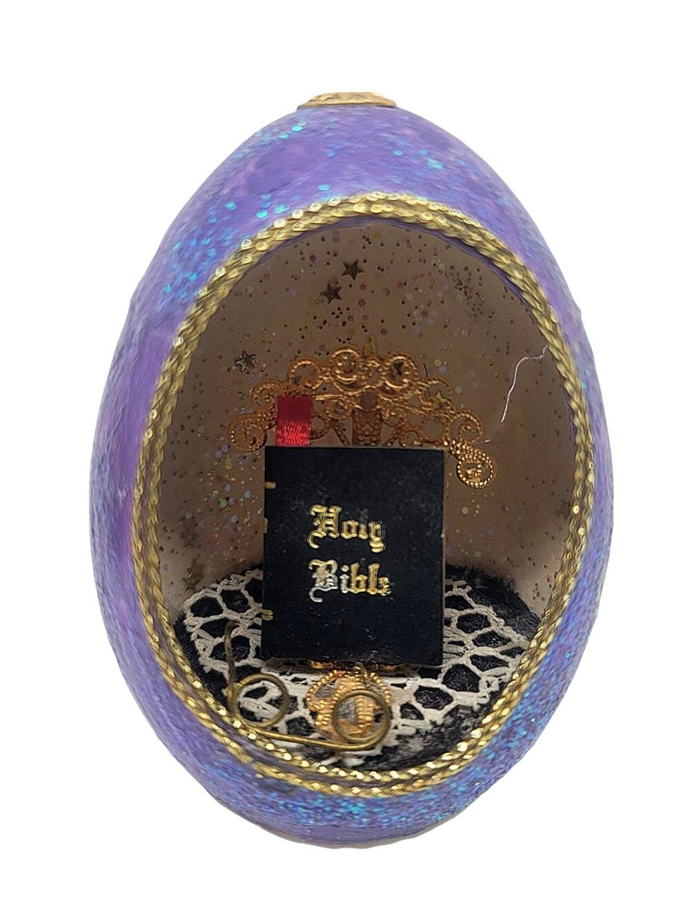 Vtg Handmade Egg Christmas Easter Diorama Religious Bible Reading Glasses CL40